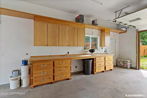 18520 Citation Rd, Eagle River, AK 99577 photo 47