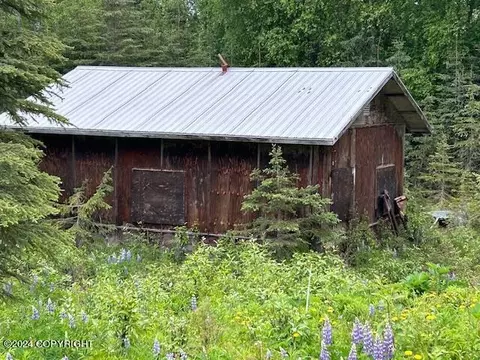 48916 Shamrock St, Nikiskinorth Kenai, AK 99611