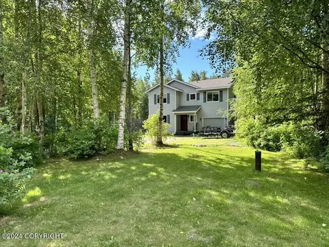 3070 E Gislason Dr, Wasilla, AK 99654