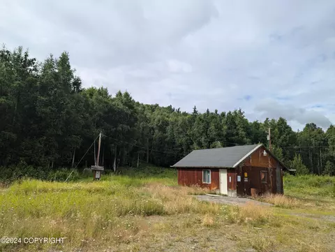 8056 Blarney Cir, Wasilla, AK 99654