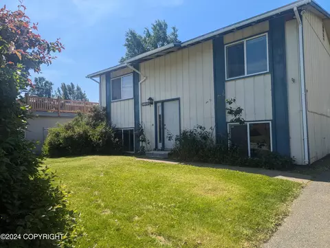 9900 Whitefish Cir, Anchorage, AK 99515