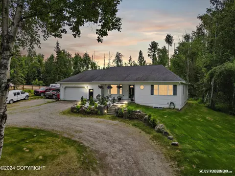 4021 S Birch Cove Dr, Wasilla, AK 99623