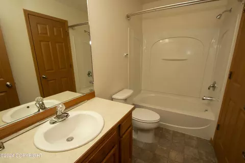 20227 Glacier Park Cir, Eagle River, AK 99577 photo 13
