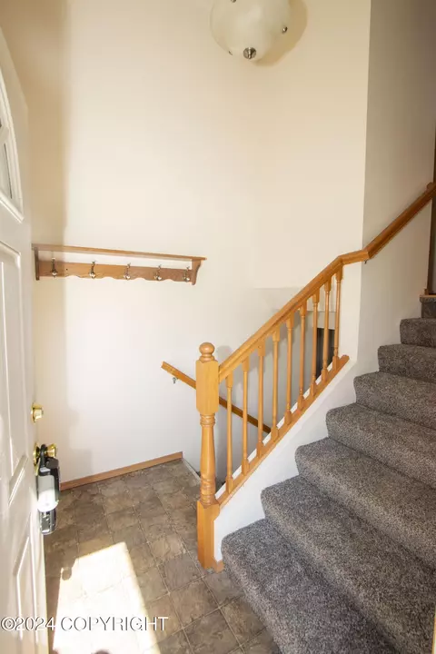 20227 Glacier Park Cir, Eagle River, AK 99577 photo 4