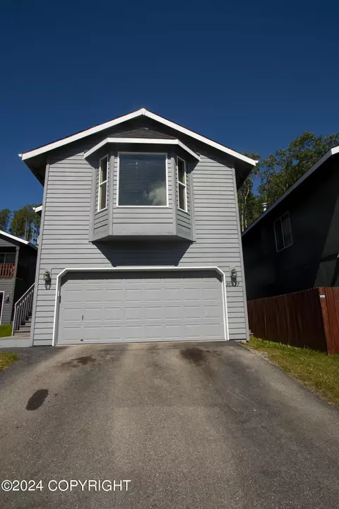 20227 Glacier Park Cir, Eagle River, AK 99577