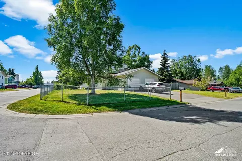 356 Egavik Dr, Anchorage, AK 99503