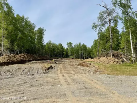 L1 B1 S Corwin Circle, Wasilla, AK 99645
