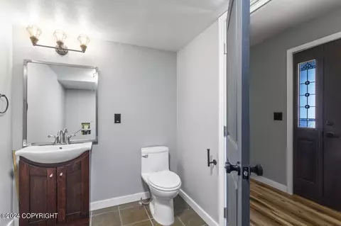 1714 Bellevue Loop, Anchorage, AK 99515 photo 10