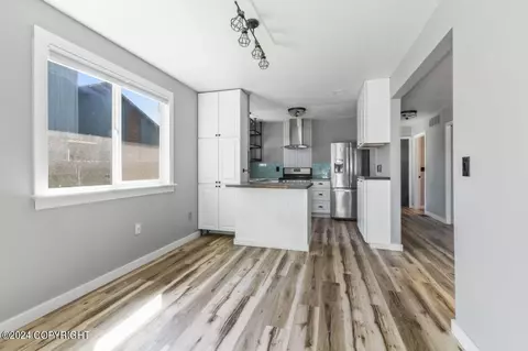 1714 Bellevue Loop, Anchorage, AK 99515 photo 5