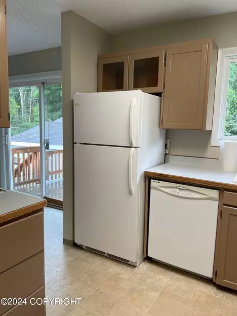 7540 E 20th Ave, Anchorage, AK 99504 photo 14