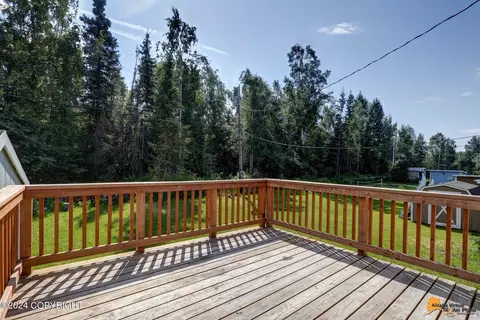 7540 E 20th Ave, Anchorage, AK 99504 photo 4