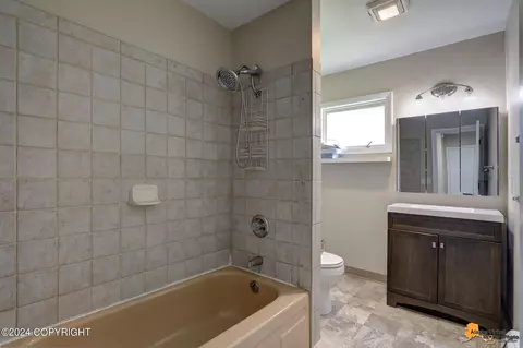 7540 E 20th Ave, Anchorage, AK 99504 photo 24