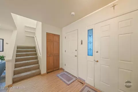 1701 Commodore Dr, Anchorage, AK 99507 photo 14
