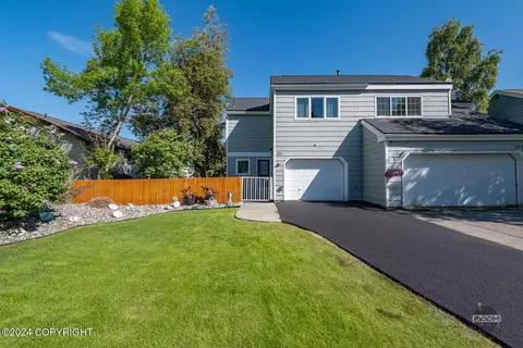 1701 Commodore Dr, Anchorage, AK 99507 photo 3