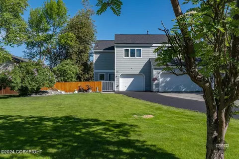 1701 Commodore Dr, Anchorage, AK 99507 photo 4