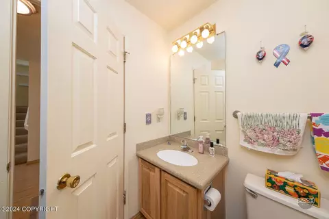 1701 Commodore Dr, Anchorage, AK 99507 photo 15