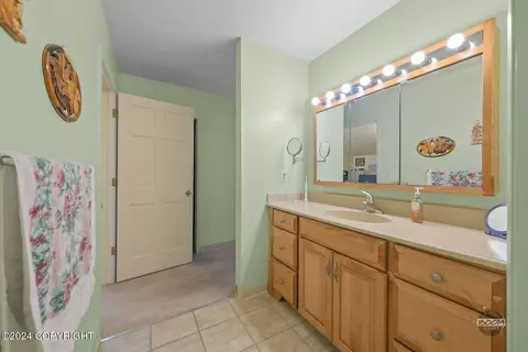1701 Commodore Dr, Anchorage, AK 99507 photo 37