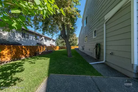 1701 Commodore Dr, Anchorage, AK 99507 photo 45