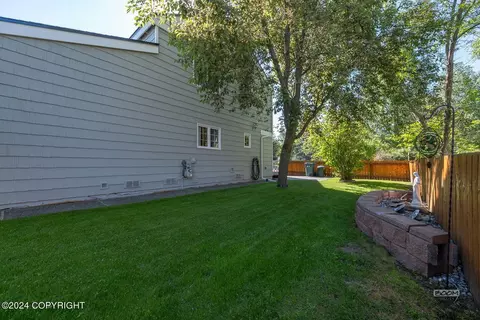 1701 Commodore Dr, Anchorage, AK 99507 photo 47