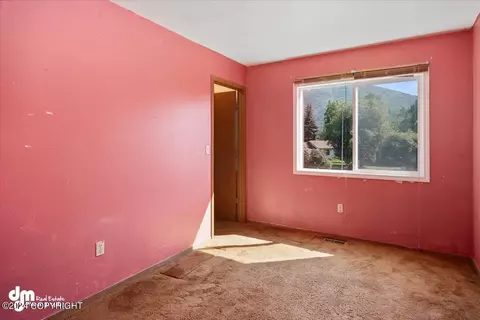 18323 Gavin Cir, Eagle River, AK 99577 photo 7