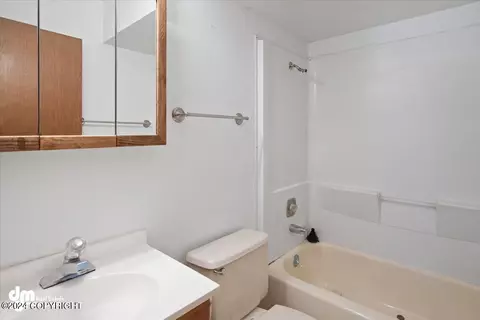 18323 Gavin Cir, Eagle River, AK 99577 photo 8
