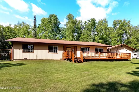 7833 N Highlander, Palmer, AK 99645