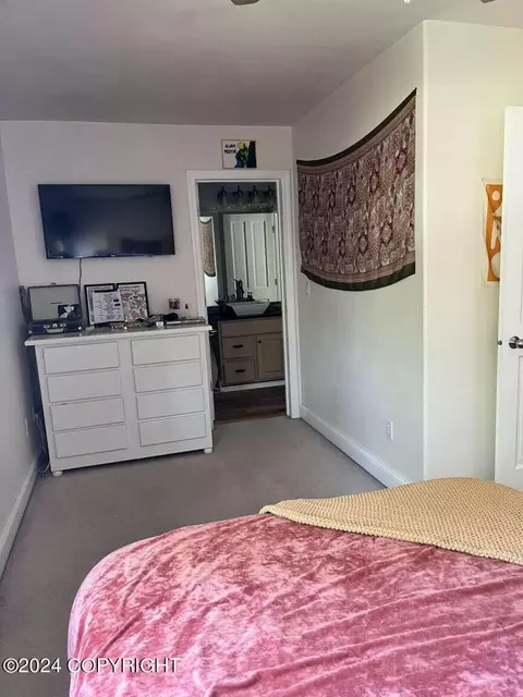 Bedroom - 19240 Babrof Dr, Eagle River, AK 99577 photo 3 of 6