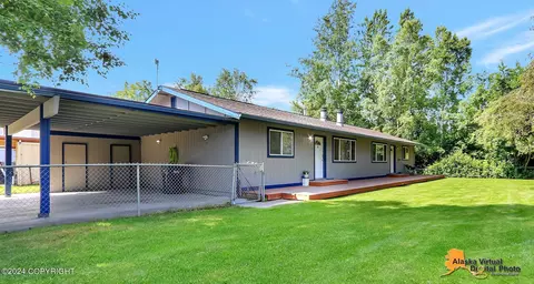 8270 Barnett Dr, Anchorage, AK 99518