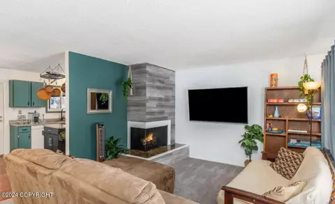 4313 E 8th Ave, Anchorage, AK 99508 photo 3