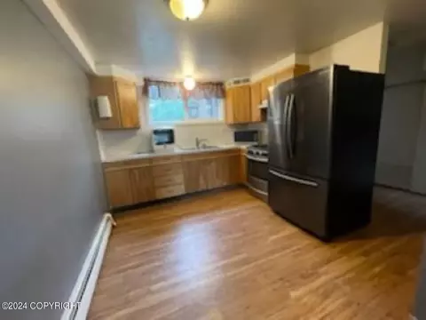 4313 E 8th Ave, Anchorage, AK 99508 photo 34
