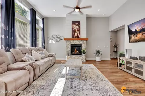 Living - 734 E Sage Rd, Wasilla, AK 99654 photo 5 of 5