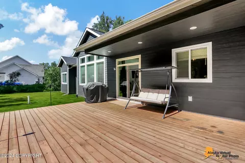 Exterior - 734 E Sage Rd, Wasilla, AK 99654 photo 3 of 4