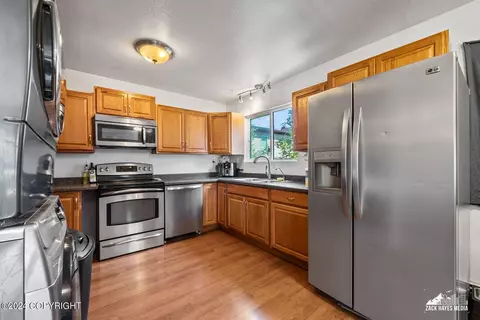 227 E 12th Ave, Anchorage, AK 99501 photo 9