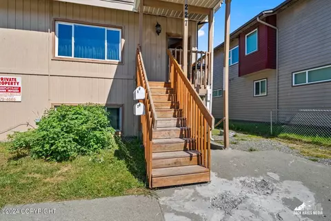 227 E 12th Ave, Anchorage, AK 99501 photo 3