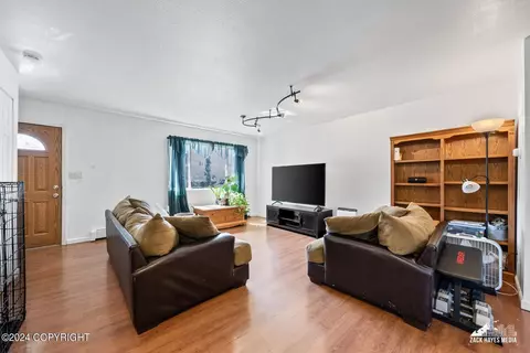 227 E 12th Ave, Anchorage, AK 99501 photo 5