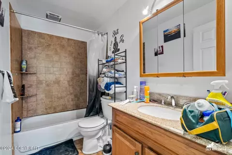 227 E 12th Ave, Anchorage, AK 99501 photo 29