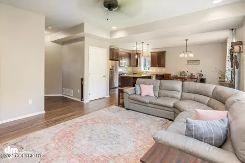 13108 Rosser Dr, Eagle River, AK 99577 photo 11