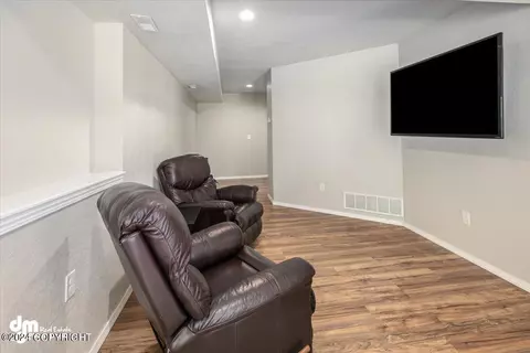 13108 Rosser Dr, Eagle River, AK 99577 photo 40