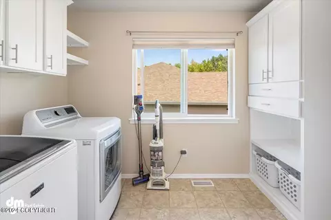 13108 Rosser Dr, Eagle River, AK 99577 photo 29