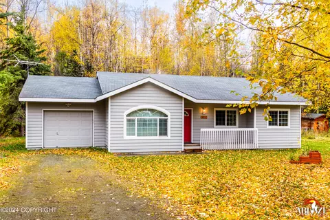 6851 W Cambridge Dr, Wasilla, AK 99623
