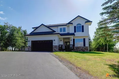 2841 N Silver Creek Dr, Palmer, AK 99645