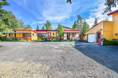 Exterior - 35105 Lyon Dr, Sterling, AK 99672 photo 2 of 25
