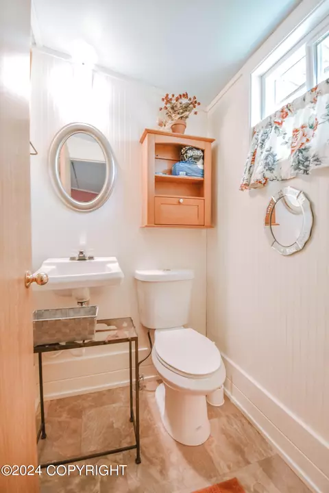Bath - 35105 Lyon Dr, Sterling, AK 99672 photo 10 of 10