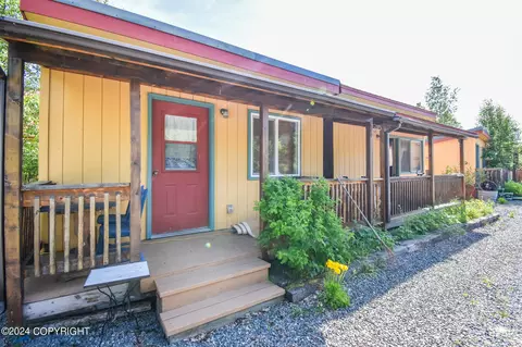 Exterior - 35105 Lyon Dr, Sterling, AK 99672 photo 6 of 25