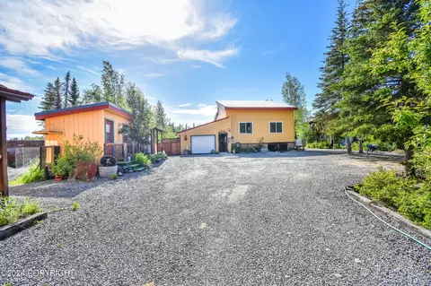 Exterior - 35105 Lyon Dr, Sterling, AK 99672 photo 21 of 25