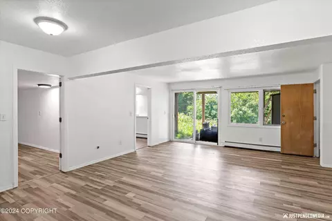 Living - 504 Fredricks Dr, Anchorage, AK 99504 photo 4 of 5