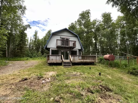 11830 W Nikolai Dr, Wasilla, AK 99623