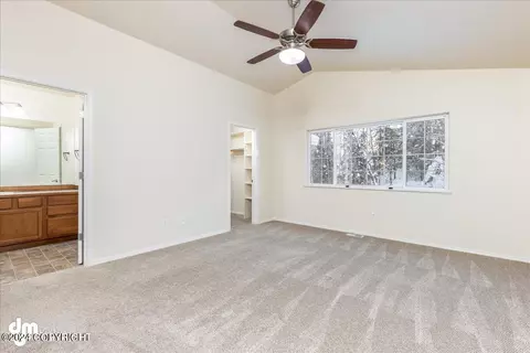 5697 Sapphire Loop # 28, Anchorage, AK 99504 photo 19