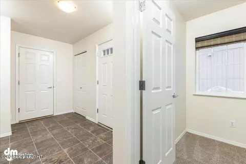 5697 Sapphire Loop # 28, Anchorage, AK 99504 photo 4