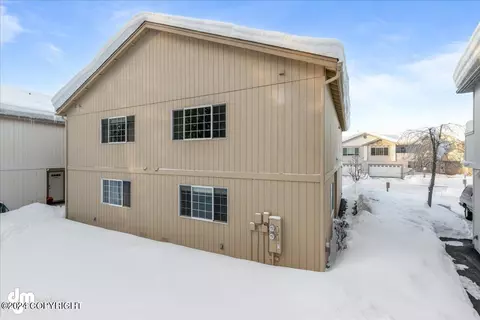 5697 Sapphire Loop # 28, Anchorage, AK 99504 photo 30
